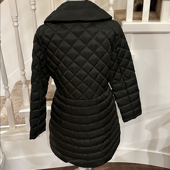 NWOT. Vince camuto down jacket - Picture 6 of 9